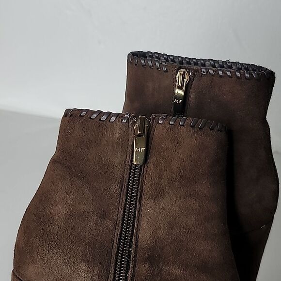 Marc Fisher Natasia Brown Suede Platform Boots. - Picture 8 of 13